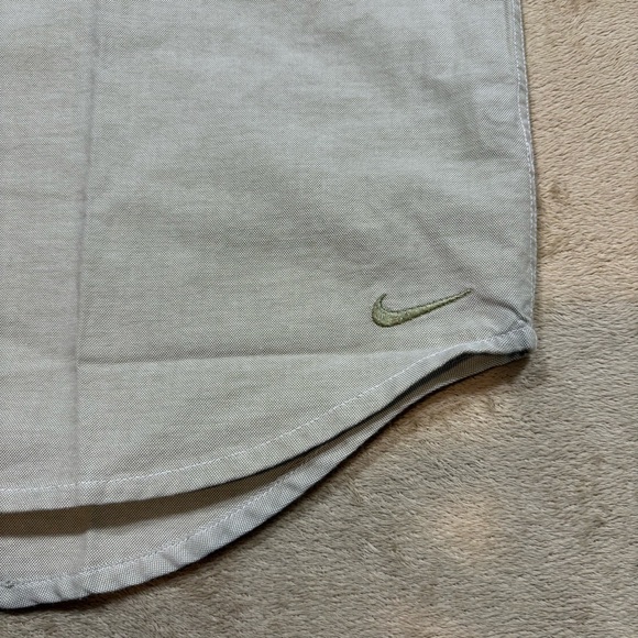 Nike Life Men's Oxford Long Sleeve Loose Button-Down Shirt Size L Workwear - Picture 4 of 9